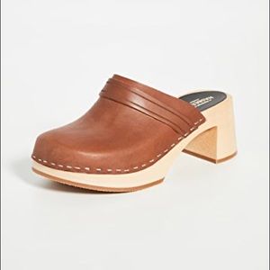 Dagny Clog 60’s Vibe Look New! Worn Few Times! Size 40  I am 8.5/9 and fit well